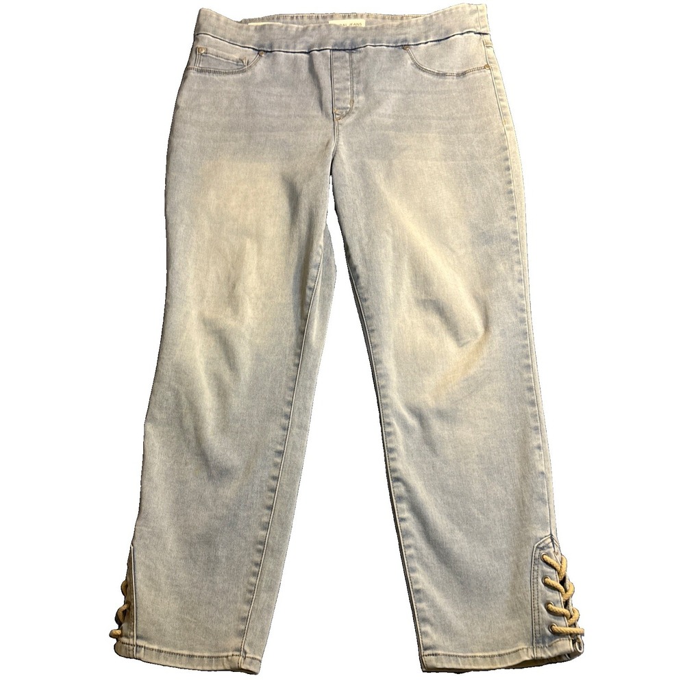 Tribal Jeans Audrey Capri Pants Women's Light Wash Excellent Lace Up Hem Size 16